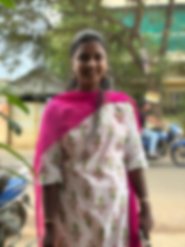 SABARINATHAN DIVYADHARSHINI — Indian maid in Singapore
