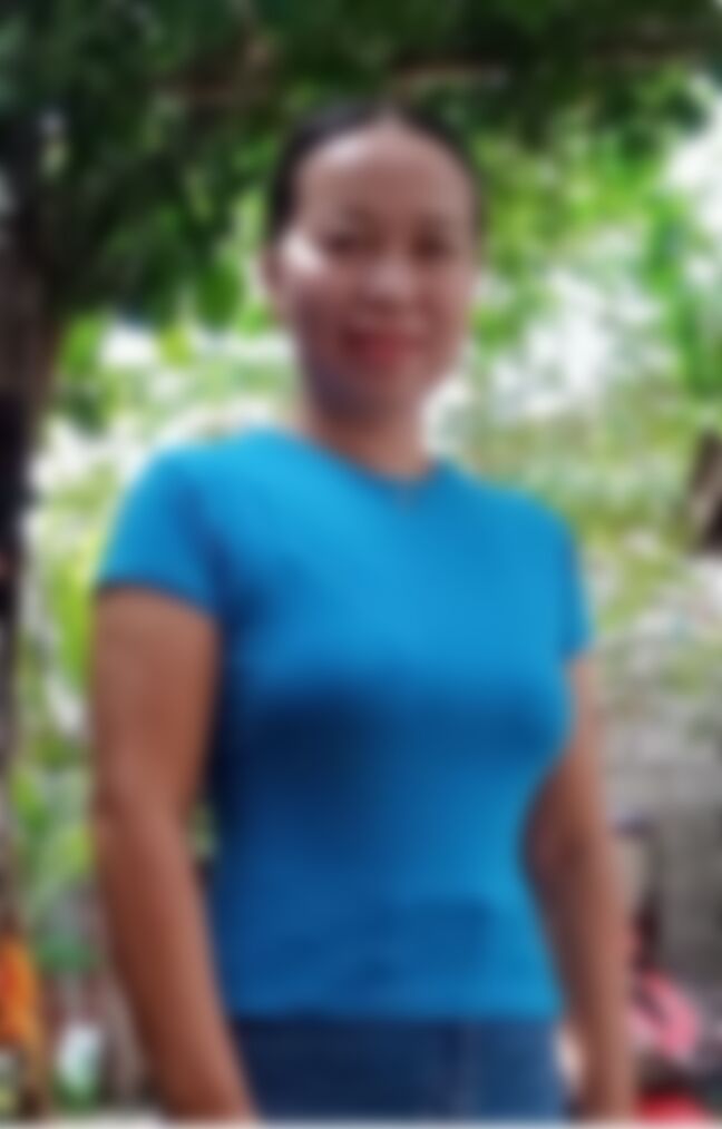 APOSTOL AMY DEL ROSARIO - Filipino maid
