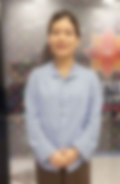 Van Thaung Sin — Myanmarese maid in Singapore