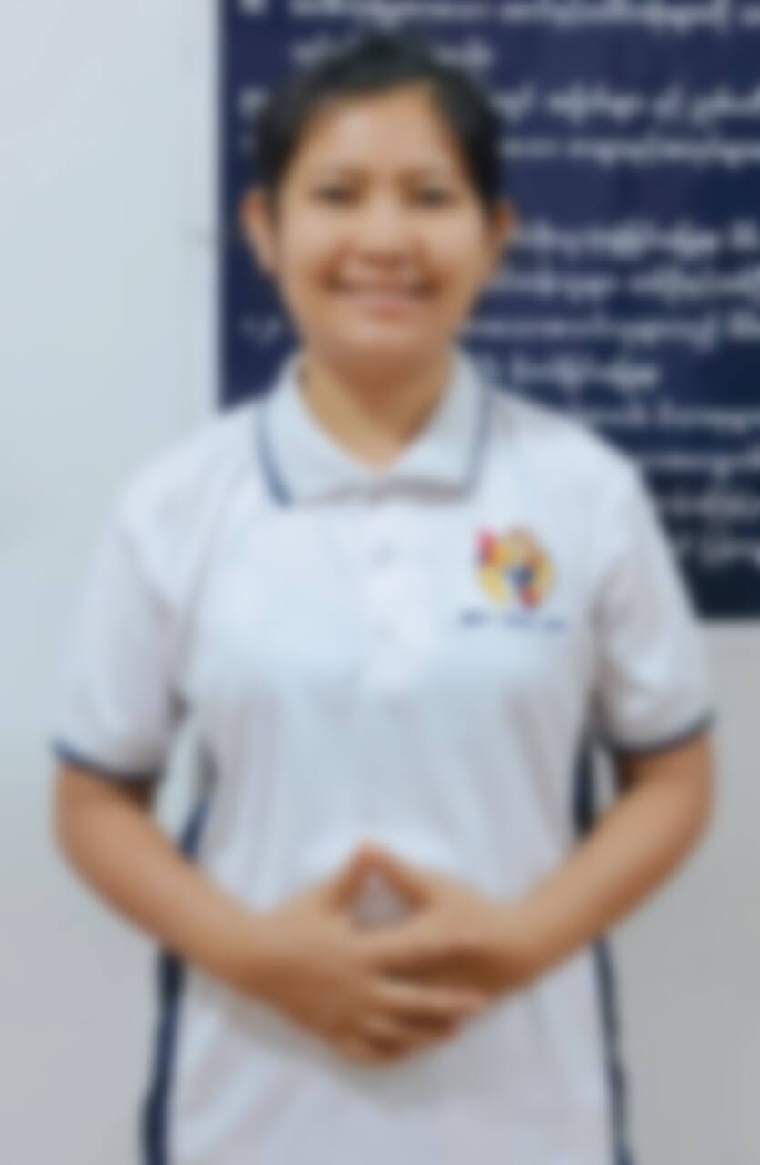 KHINE PAN WAI - Myanmarese maid