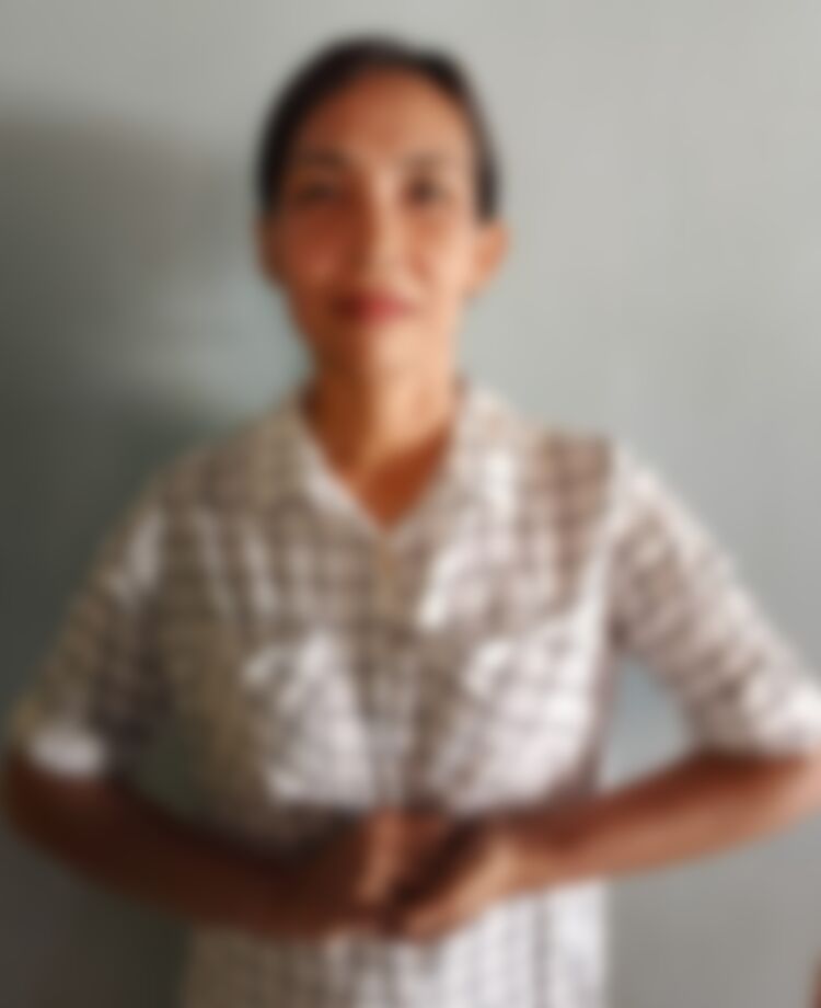 Naerih (KN) — Indonesian maid in Singapore