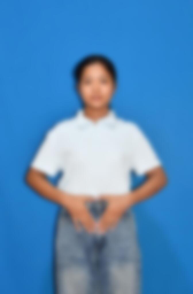 NGE NGE — Myanmarese maid in Singapore