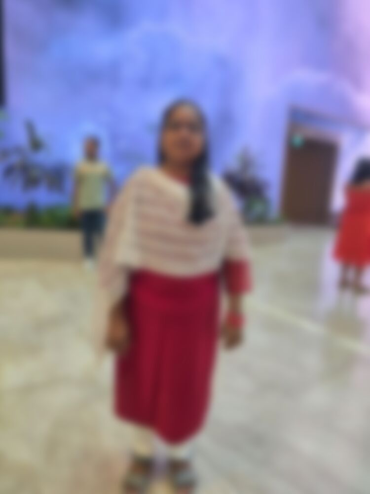 E2E26-1213 - BABU GEETHA — Indian maid in Singapore